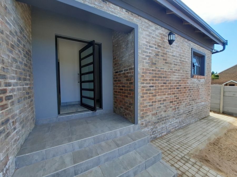 3 Bedroom Property for Sale in Groenvallei Western Cape